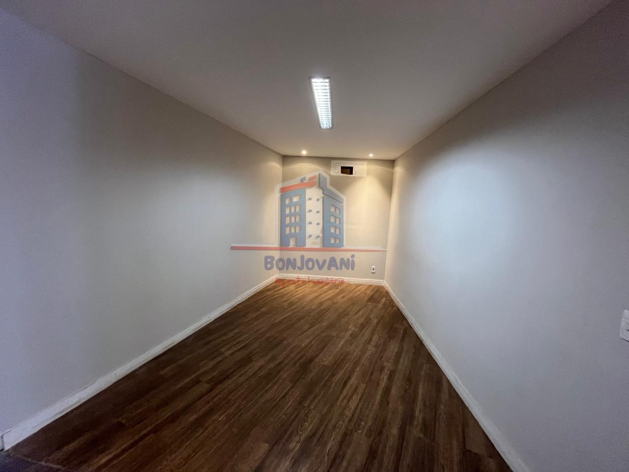 Sala-Conjunto, 1800 m² - Foto 8