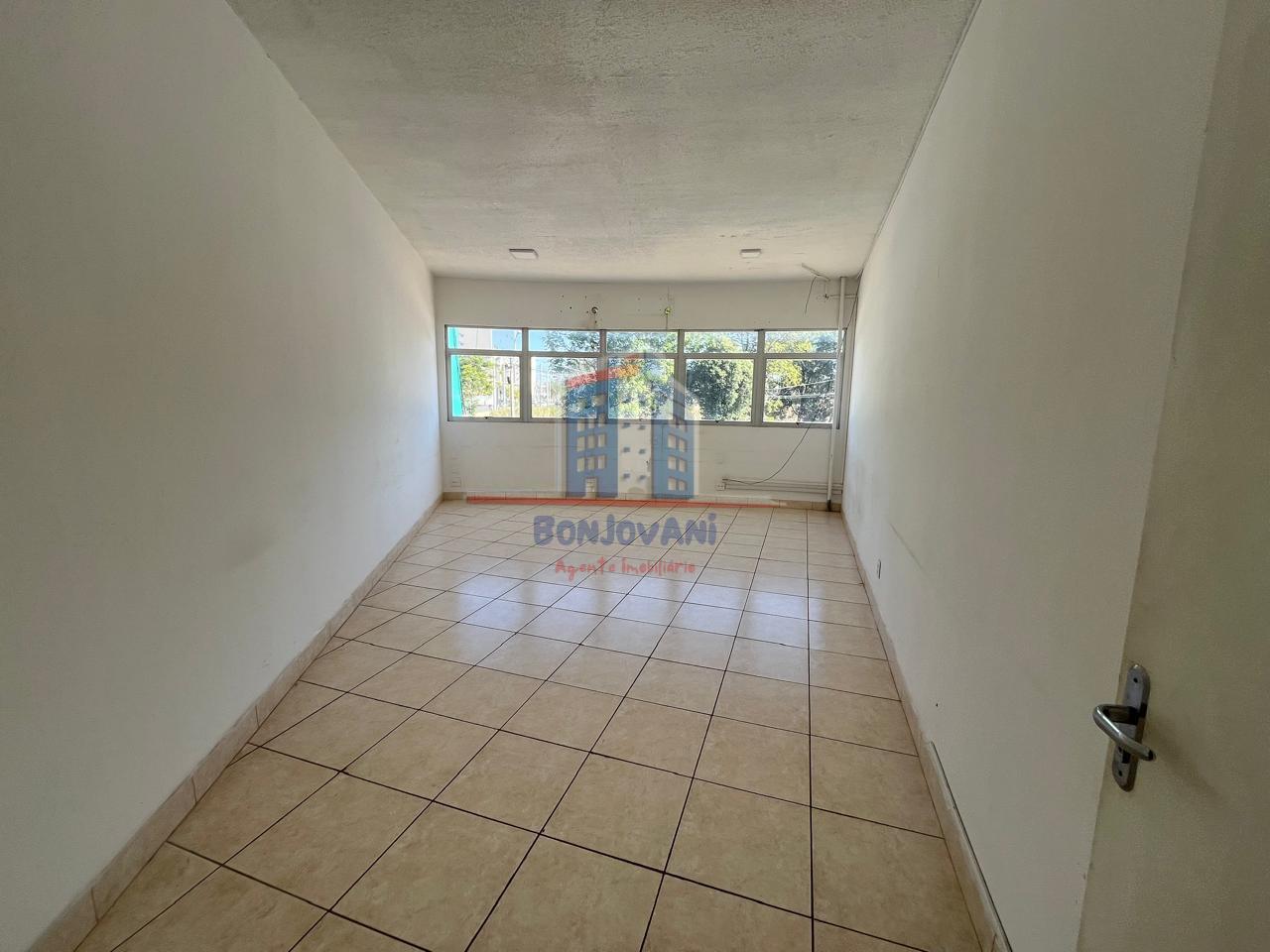 Sala-Conjunto, 1800 m² - Foto 18