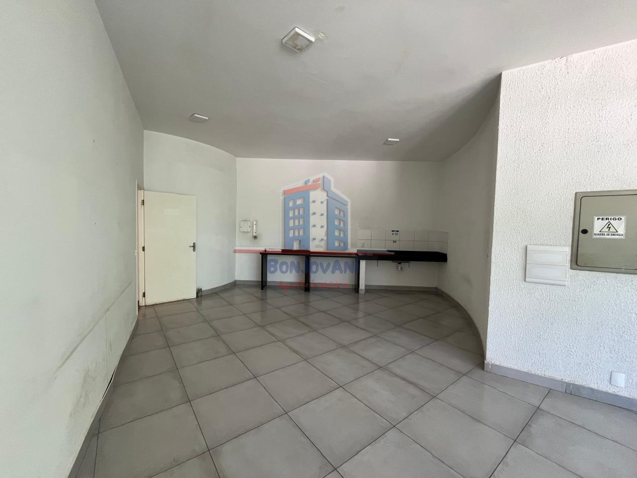 Sala-Conjunto, 1800 m² - Foto 19