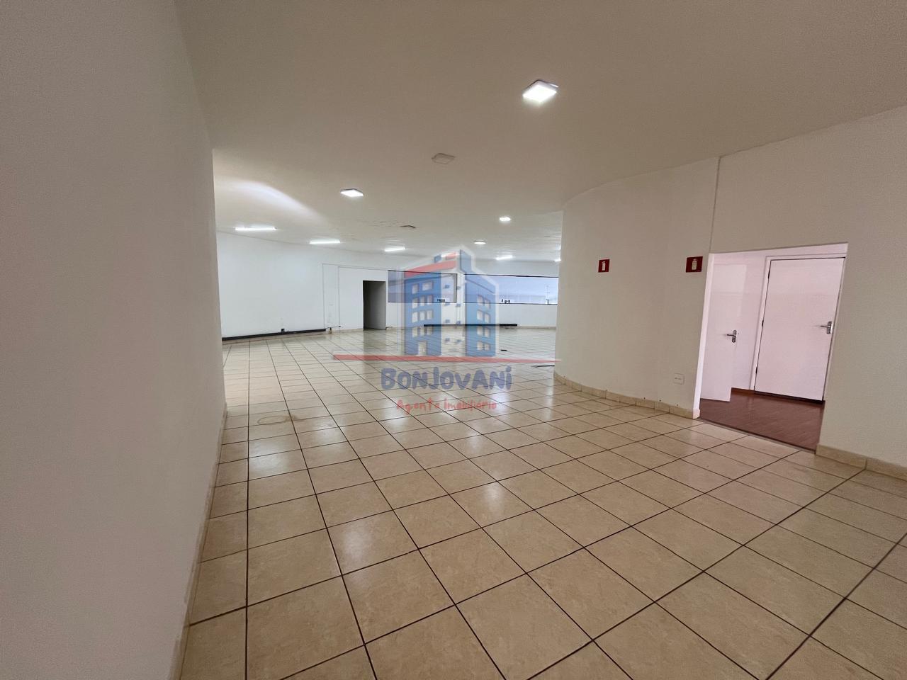 Sala-Conjunto, 1800 m² - Foto 21