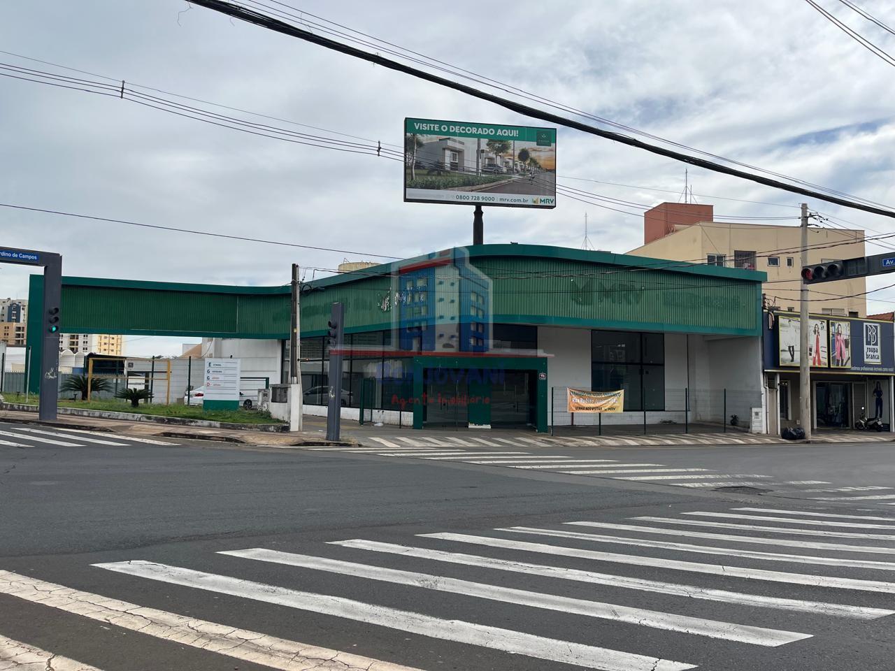 Sala-Conjunto, 1800 m² - Foto 1