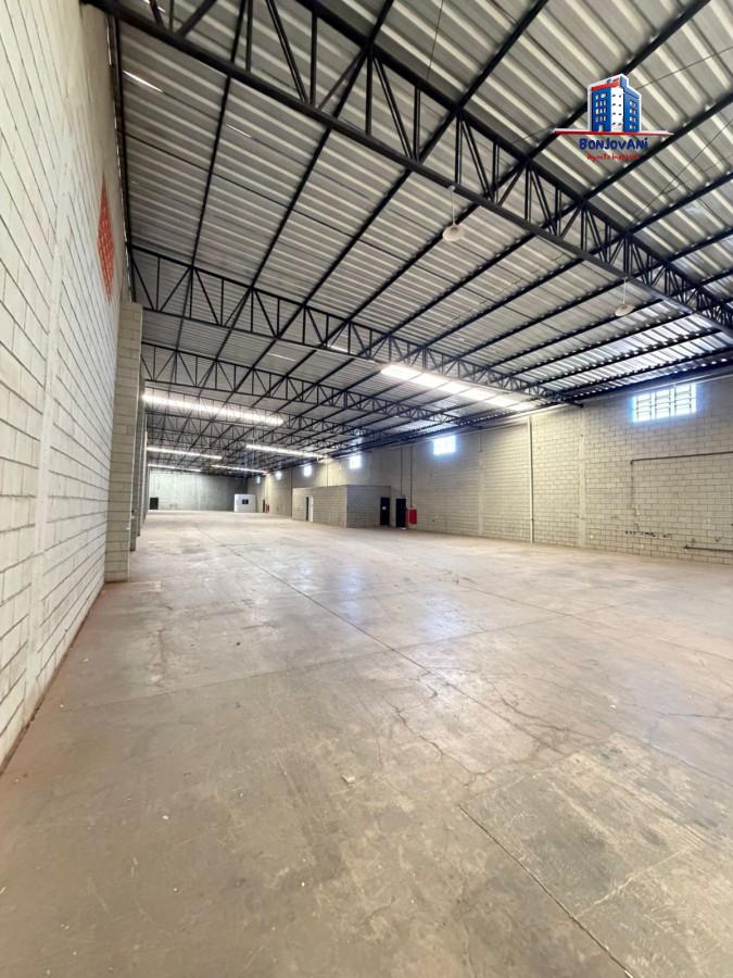 Depósito-Galpão, 1500 m² - Foto 1